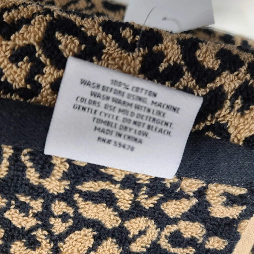 2pc Rachel Zoe Leopard Cheetah Animal Print Bath Towel Set NEW